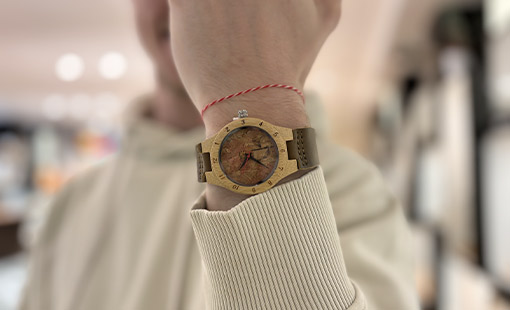 montre-maison-silene-en-bois-aushopping-louvroil.jpg