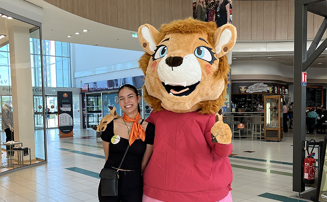 La Mascotte, Petite Lionne dans votre centre commercial Aushopping Poitiers Sud du 22 février au 1er mars